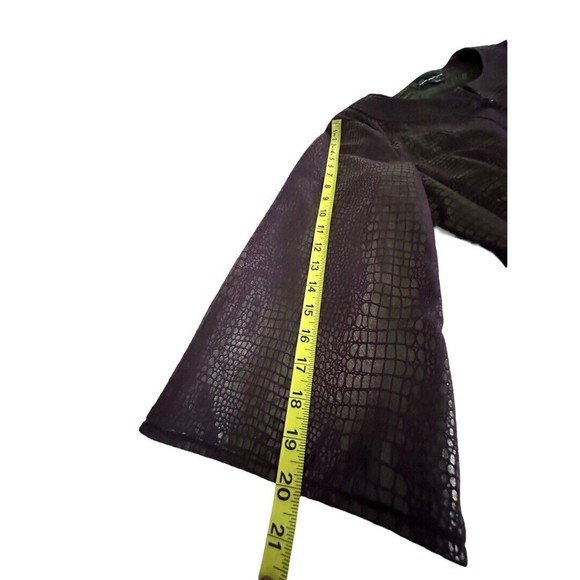 Susan Graver Purple Faux Leather Reptile Print Jacket Sz Large 3/4 Bell Sleeve - Picture 10 of 10